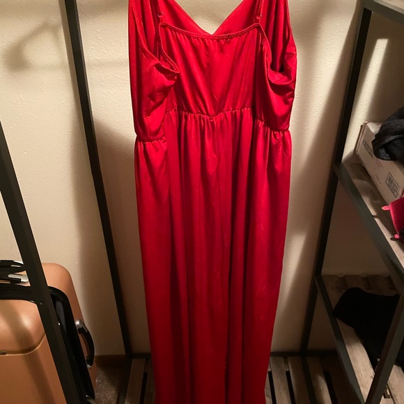 Red Romper - Picture 4 of 5